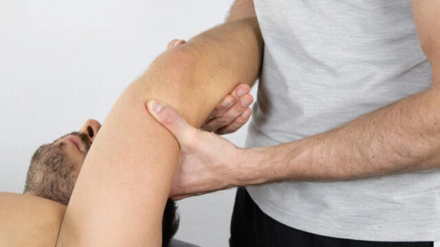 Posterolateralni rotacijski test predala