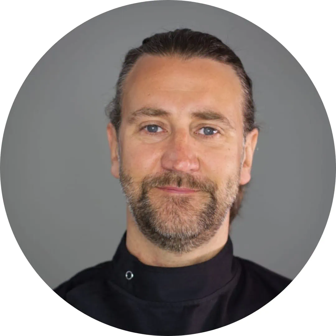 Thomas mitchell profil