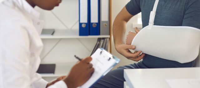 التدخين وإصلاح الوتر فوق الشوكة