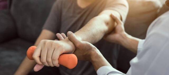 التمرين على الألم من أجل علاج التهاب المفاصل الروماتويدي